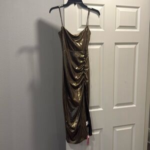 Rosedress gold dress size S 
4-6 dress size